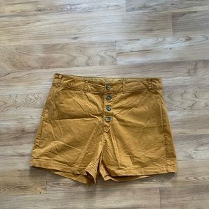 Old Navy Button Front Shorts size 14